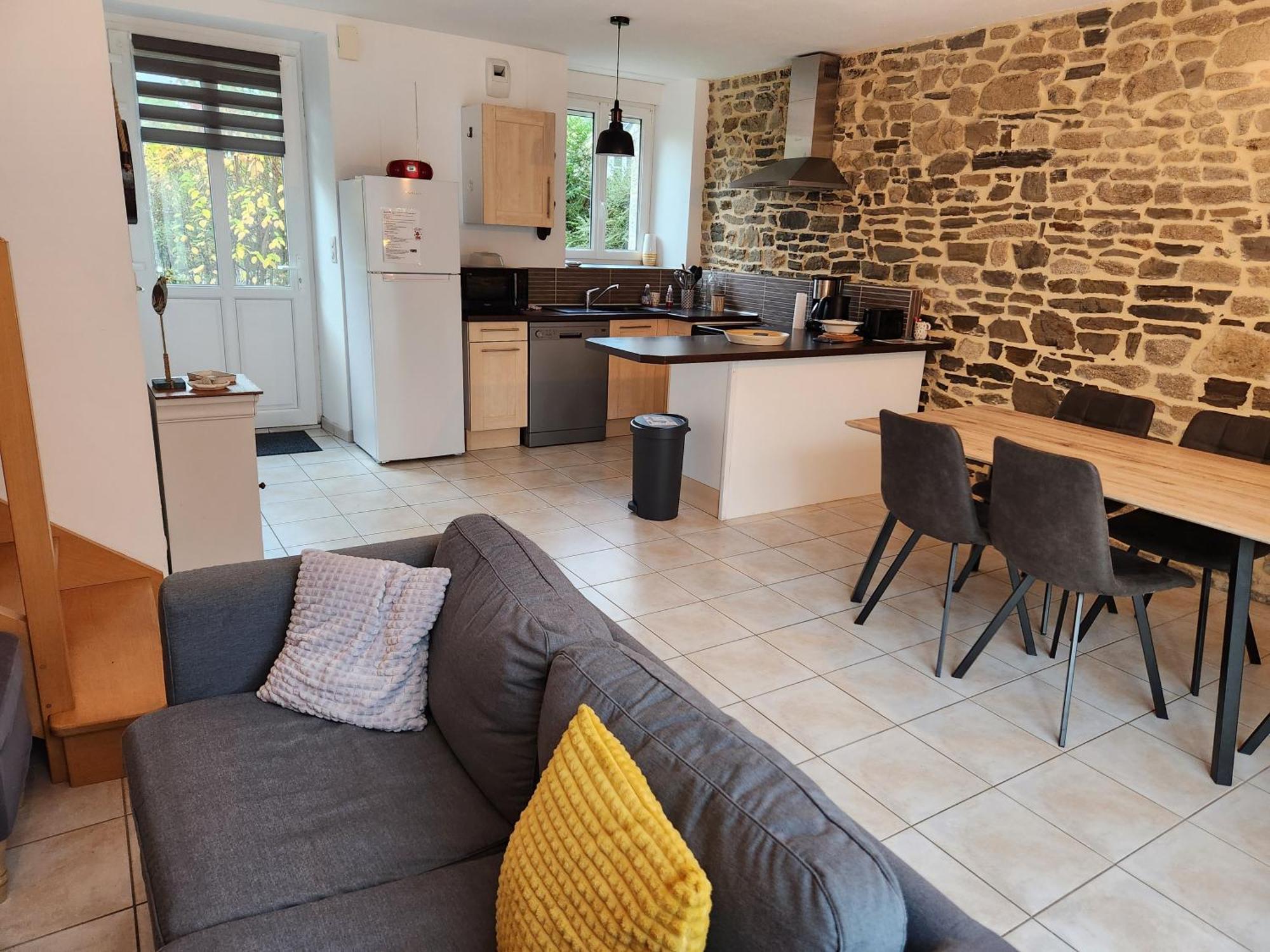 Maison Jullouville Au Calme Eksteriør billede